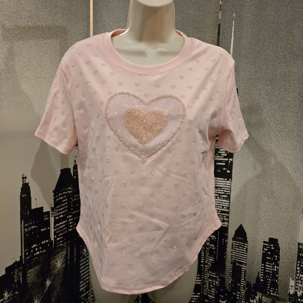 Muy Muy Fancy Collection heart design pink beaded short sleeve size L tee